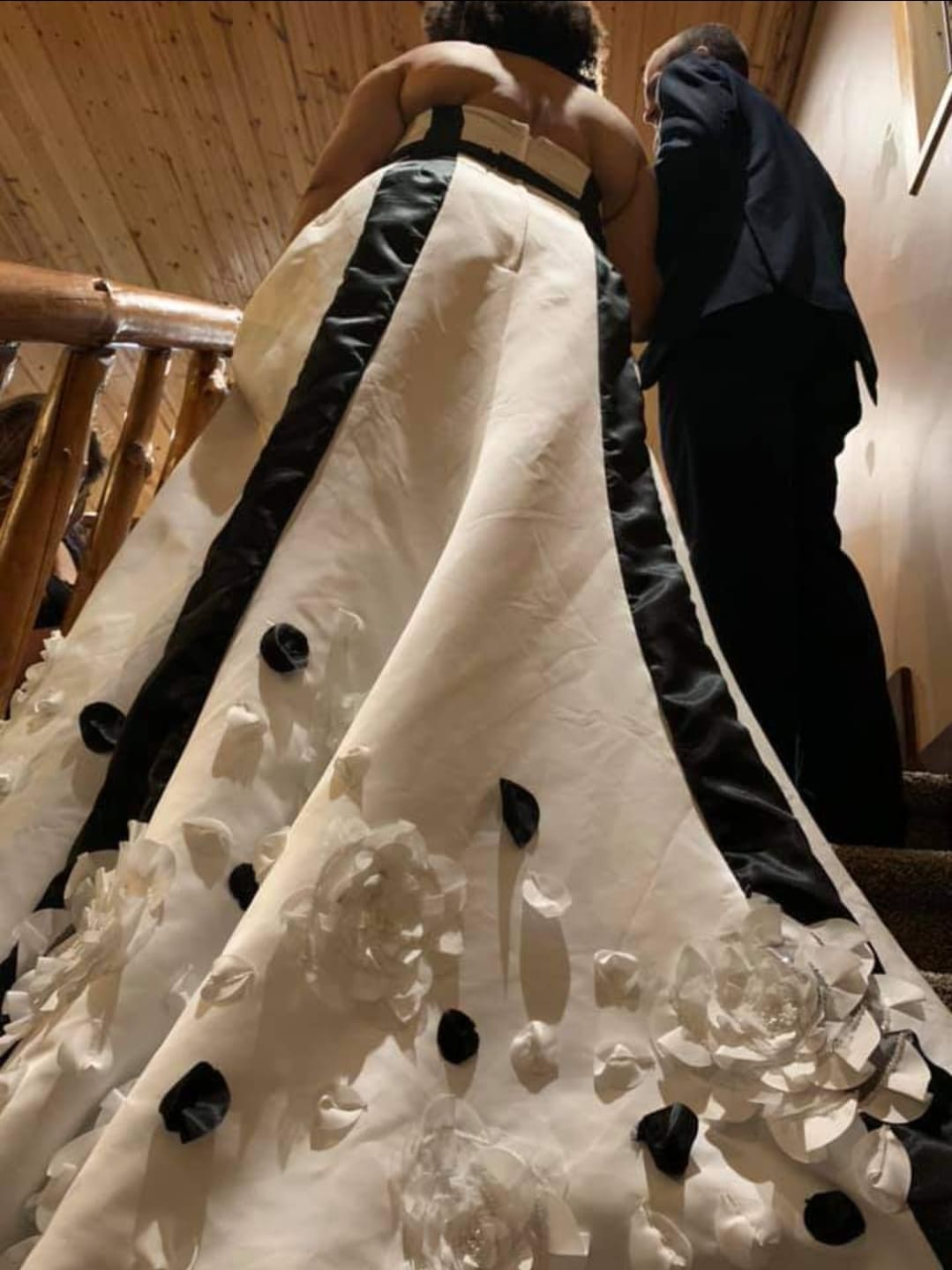 halloween wedding dress2
